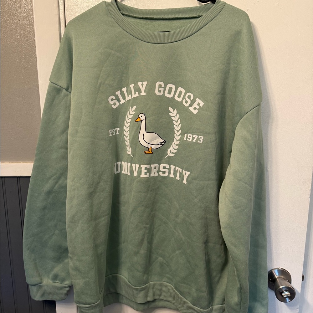 SHEIN Green Goose Graphic Sweatshirt